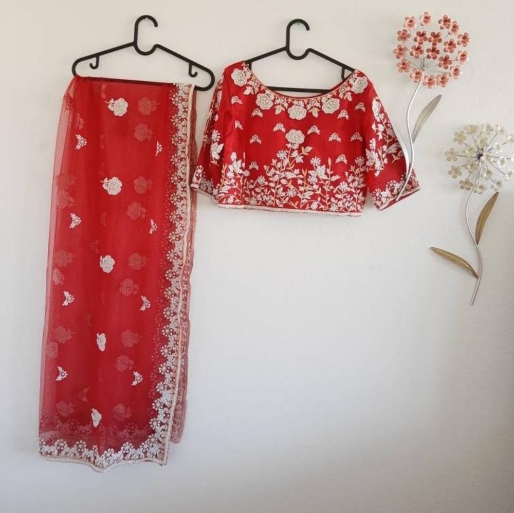 Red Net Lehenga Blouse With Net Dupatta - image 4